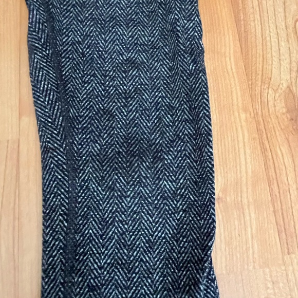 Lululemon size 2 leggings - Picture 2 of 4